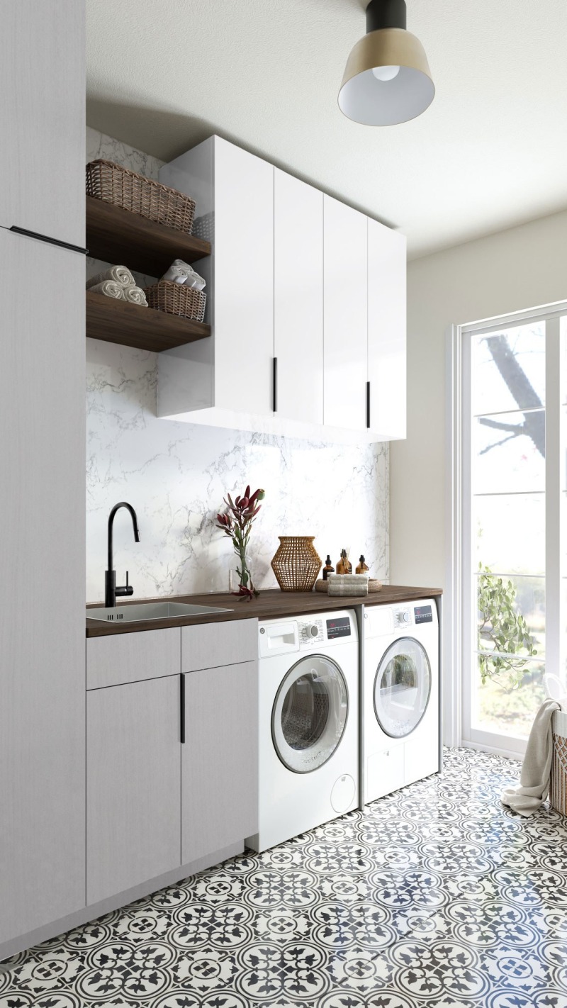 Broadway / Silver Birch + Polar White